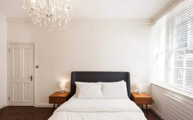 Elegant, Airy 2 Bedroom Flat in Paddington