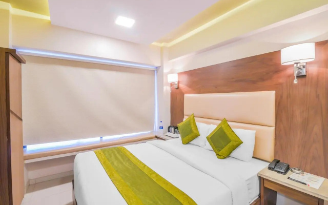 Oxford Hotel Powai