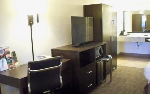 Sugarloaf Mountain Motel