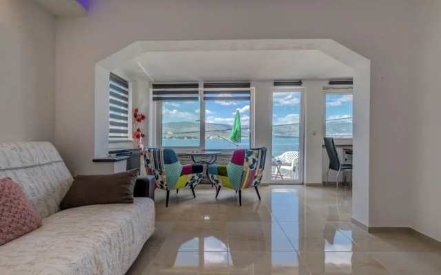 Luxurious Holiday Home in Arbanija with Hot Tub