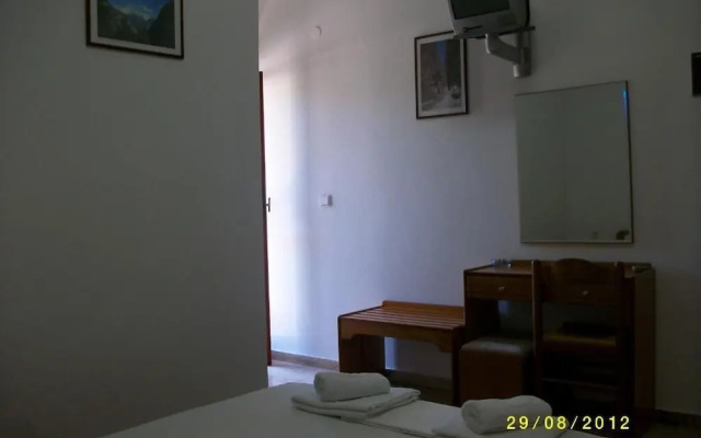 Samaria Pension & Restaurant