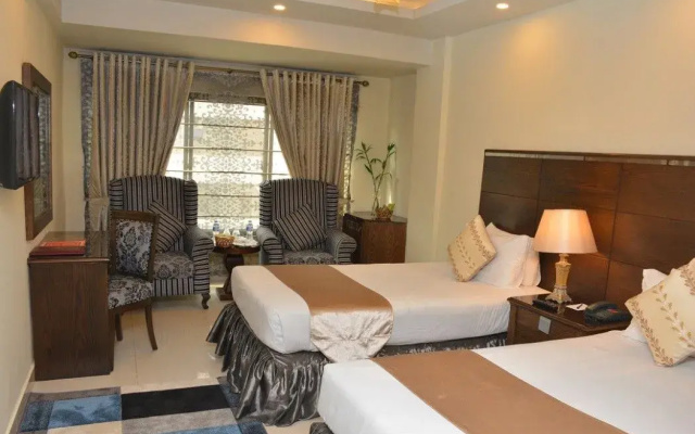 Envoy Continental Hotel, Blue Area, Islamabad