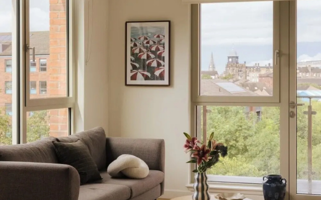 Leith Azure in Edinburgh
