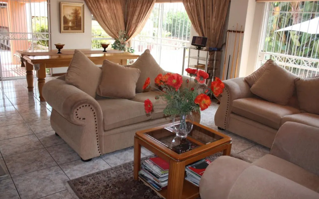 Eagles Nest Lodge