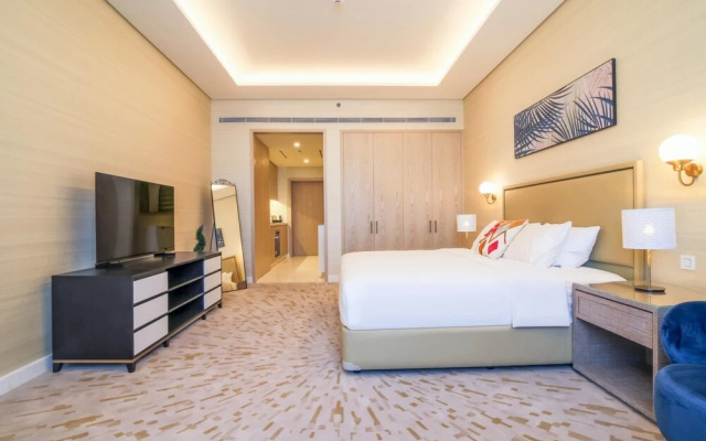 Lavish Studio With Burj Al Arab View