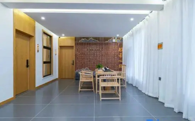 Yicaoyimu B&B (Wutaishan Scenic Area Branch)