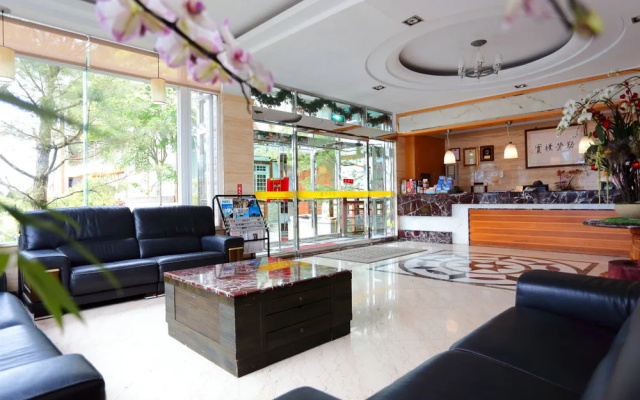 Junyue Resort