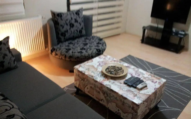 Elma Suites