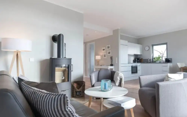 Holiday Apartment 11deg East