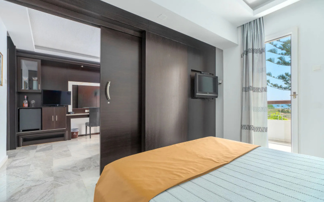 Arco Beach Hotel