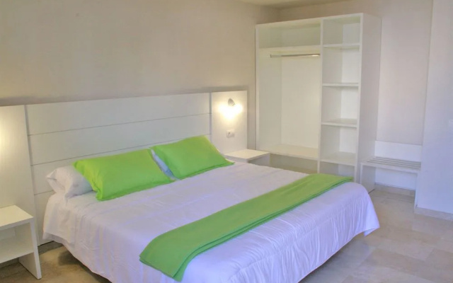L'Escala Resort