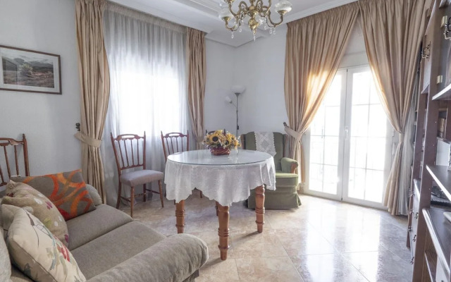 Simplistic Apartment in Ubeda near Clock Tower