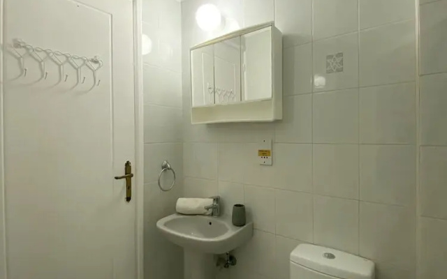 120 TLA - Stay Nest in Tala Apartment