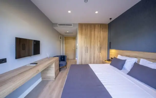 P2336 in Bodrum With 1 Bedrooms and 1 Bathrooms