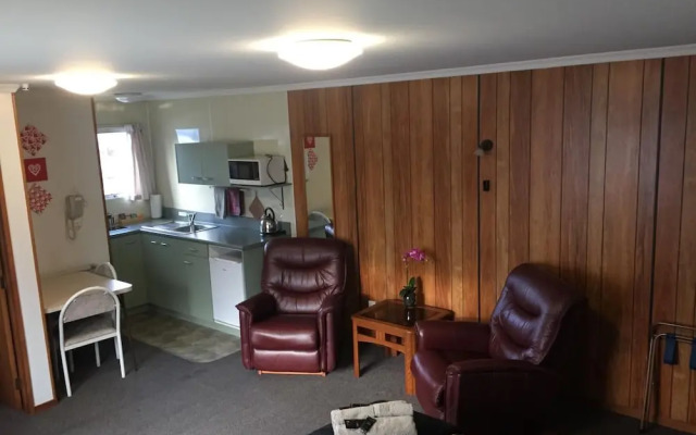 Alexandra Motor Lodge
