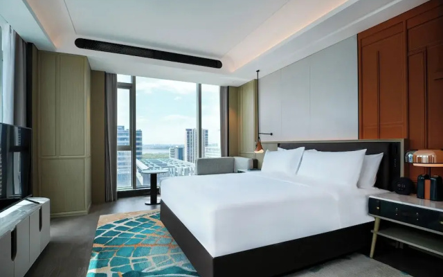 Renaissance Qingdao Hotel