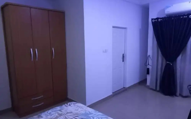 Mega Pavilion Apartment