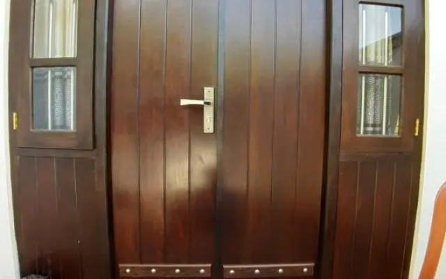 Wayside Guesthouse