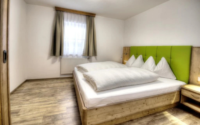Appartement & Suiten Hotel dGlöcknerin
