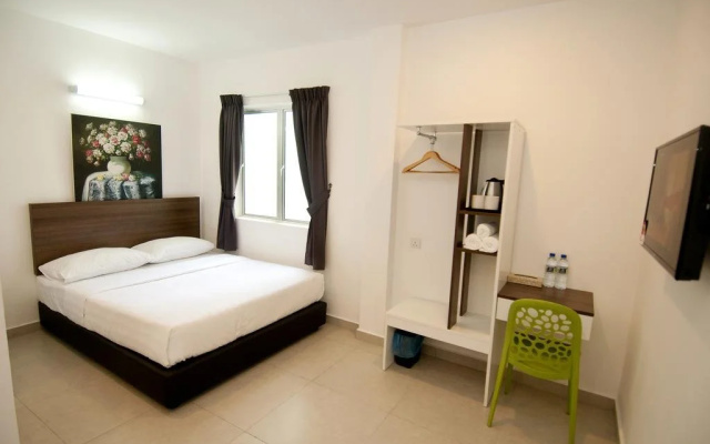 Hotel Cheqinn