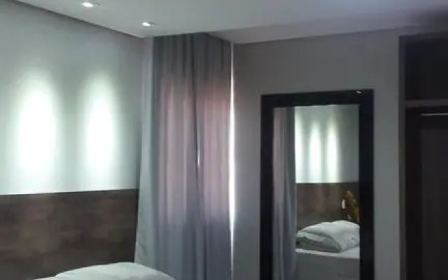 Vitor Hotel II