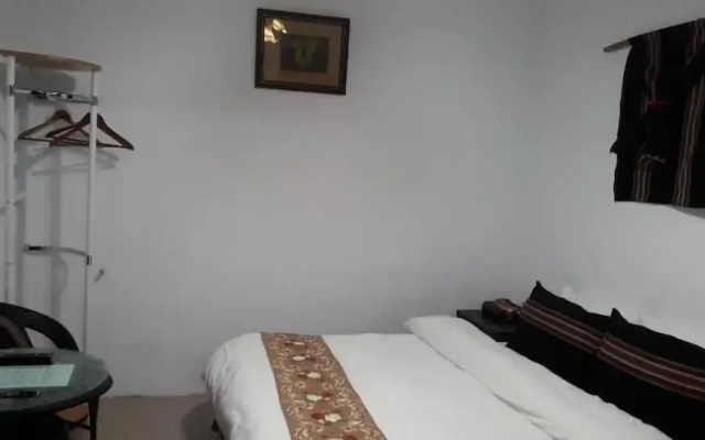 Energetic Mary B&B