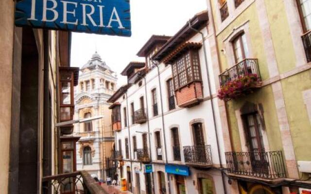 Отель Pension Iberia вид на фасад