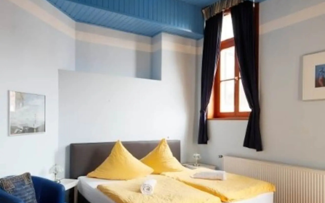 Hotel Avalon