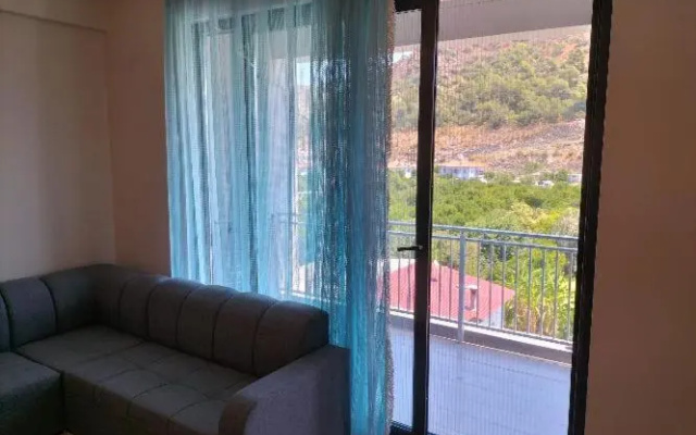 Havuz spor hamam cocukoyunalanı imkanı sunan konut