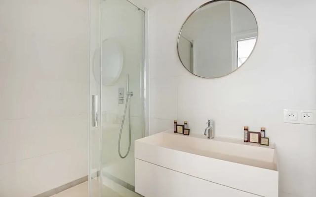 Bright Apartment - 4p/2bd - Sacre-coeur