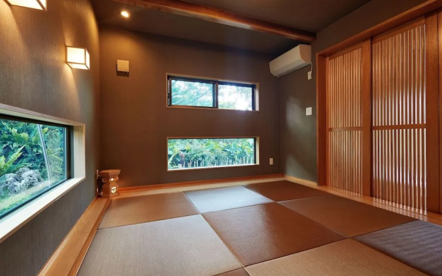 Churaya -Yaedake with Japanese Garden-