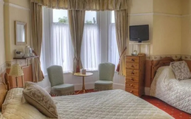 Bron Rhiw Hotel