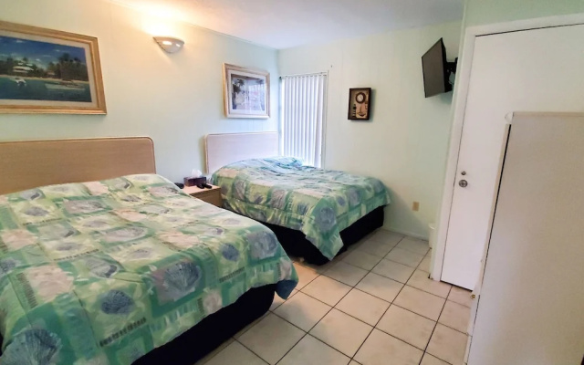 Siesta Beach#205 - 2 Br Condo