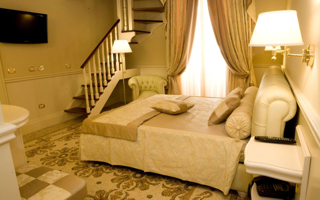 SANTA CHIARA Suite Hotel & Spa - Lecce