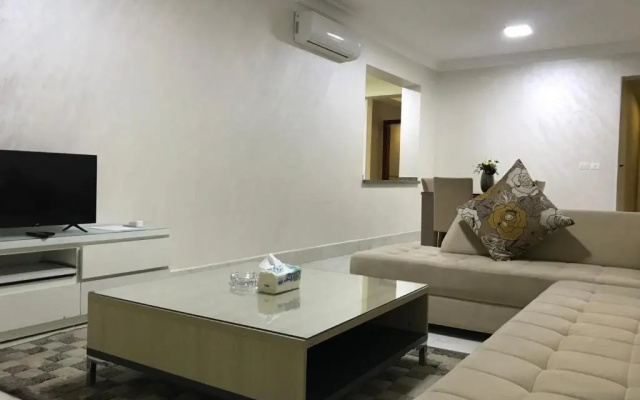 Serenity The View Golden Residence