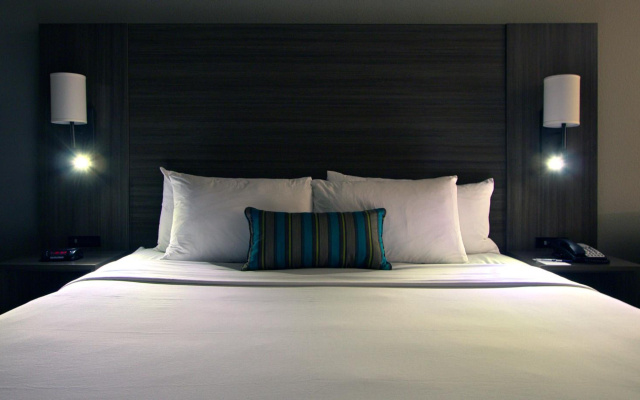 Executive Inn & Suites Embarcadero Cove