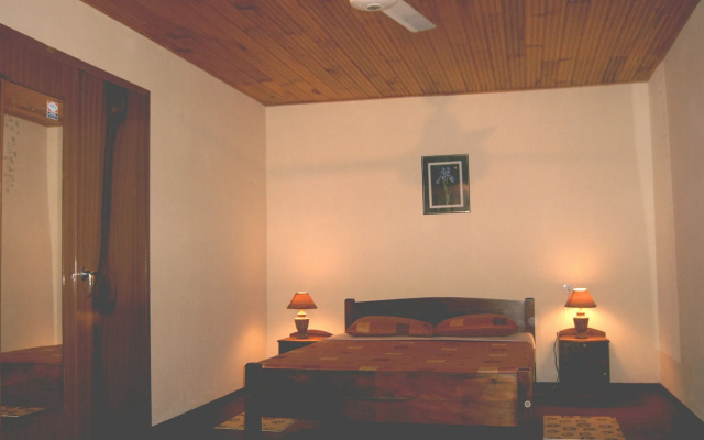 Rainforest Lodge