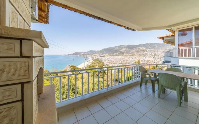 Flat With Sea Nature View and Balcony in Alanya