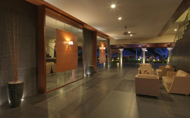 Royal Orchid Resort & Convention Centre