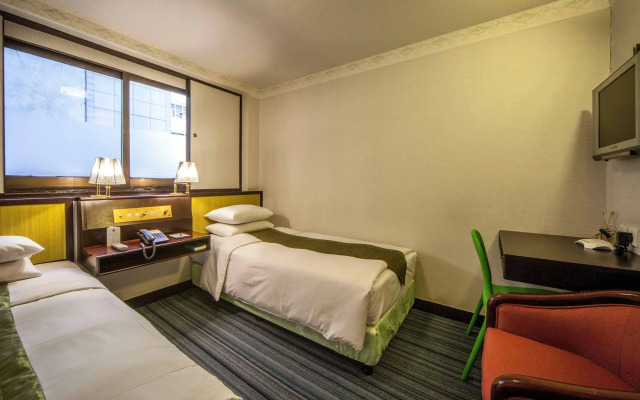 Evergreen Hotel