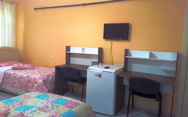 Bahar Hostel