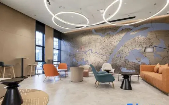 Ni Hao Hotel (Wuhan Baishazhou Longhu Tianjie)
