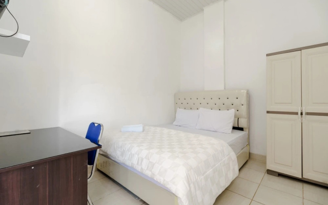 RedDoorz Near Jalan MP Mangkunegara Palembang(RedDoorz near Jalan MP Mangkunegara Palembang)