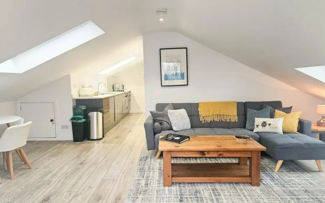 Y Llofft - 1 Bedroom Apartment - Llanrhidian