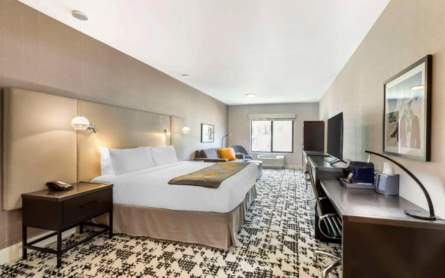 Cambria Hotel Copper Mountain
