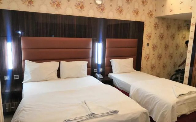 Burj Nahar Hotel