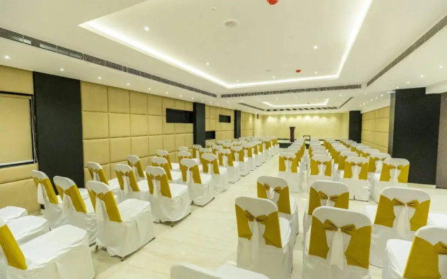 Grand Seasons by OYO Rooms