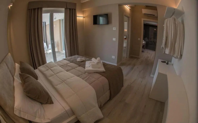 Aurora ApartHotel