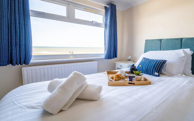 Stunning Sea View Penthouse 2 Bedroom 2 Bathroom