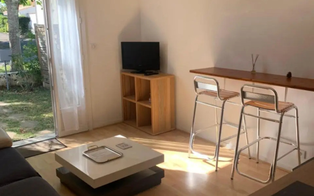 Beau T2 meublé récent